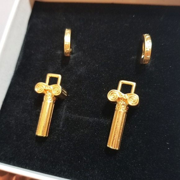 DO NOT BUY , ONLY FOR M Versace Night & Day Huggie Column Earrings - Picture 6 of 8